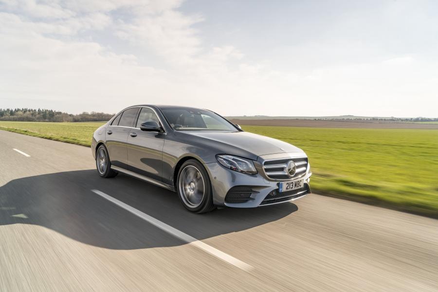  Mercedes-Benz E220 d AMG Line 2016 года  (UK) (фото 22 из 31)